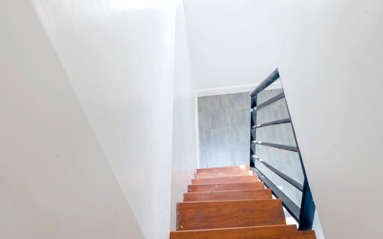 4BR Townhouse with Borehole & Gypsum Ceilings - Kitengela
