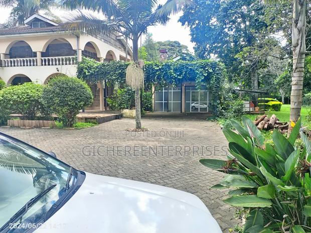 6bdrm Bungalow in Karen for rent