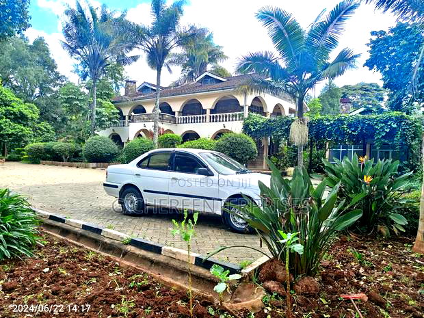6bdrm Bungalow in Karen for rent