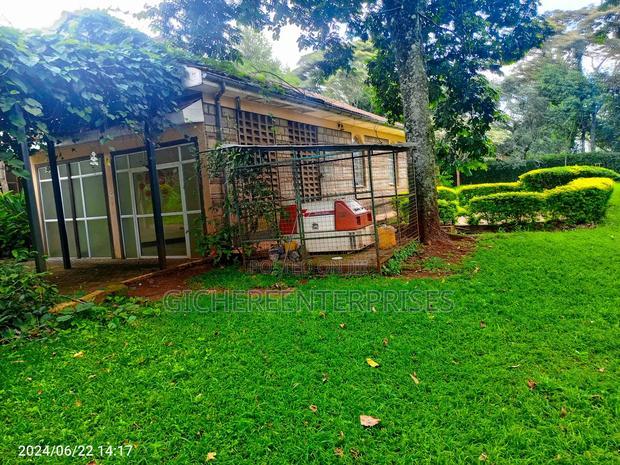 6bdrm Bungalow in Karen for rent