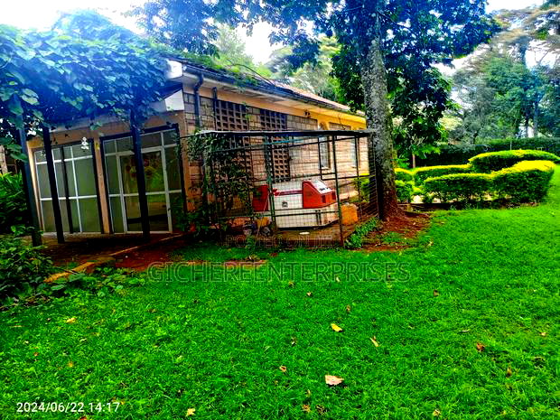 6bdrm Bungalow in Karen for rent
