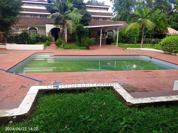 6bdrm Bungalow in Karen for rent