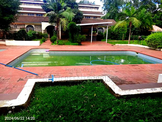 6bdrm Bungalow in Karen for rent