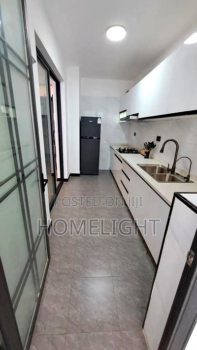 2bdrm Apartment in Lavington for sale - Image 3