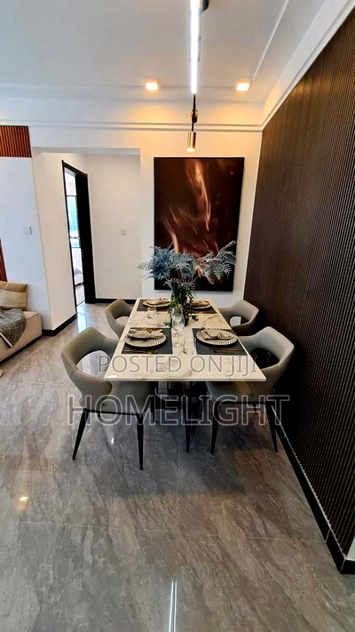 2bdrm Apartment in Lavington for sale - Image 2