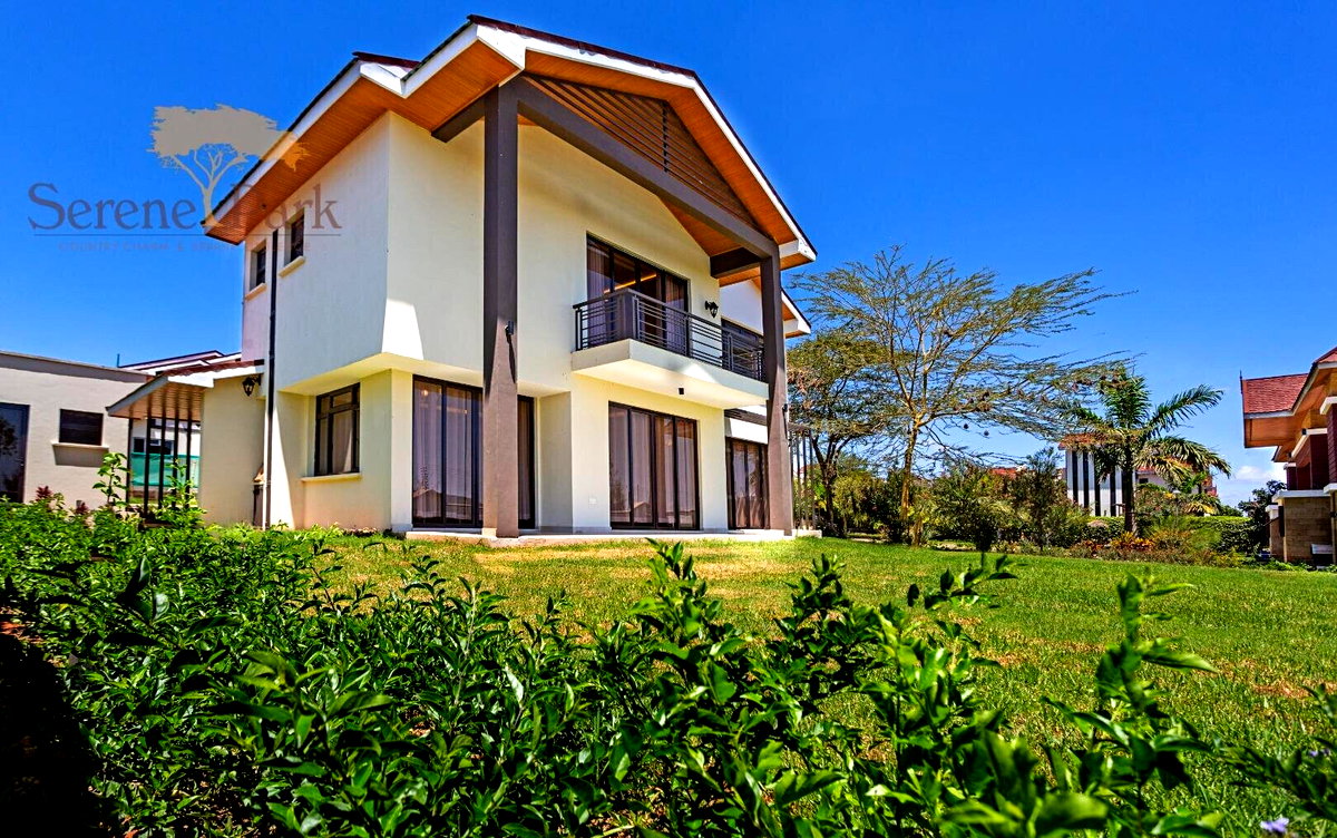 4BR All-Ensuite Villa with Club & Pool - Athi River