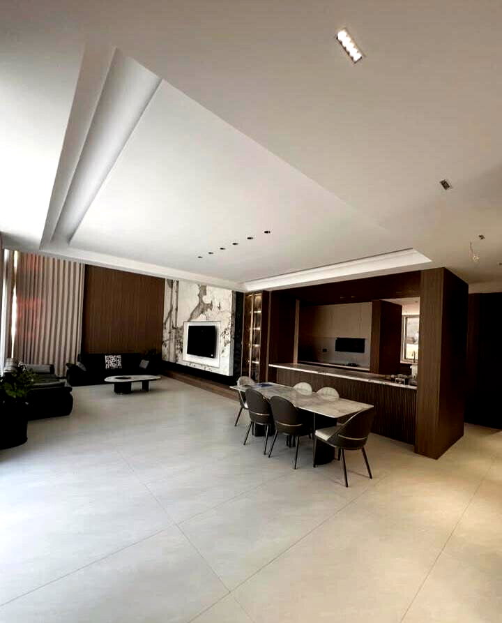 5-Ensuite Townhouse with Private Elevator & Eco Amenities - Lavington