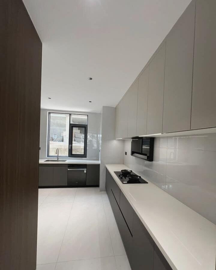 5-Ensuite Townhouse with Private Elevator & Eco Amenities - Lavington