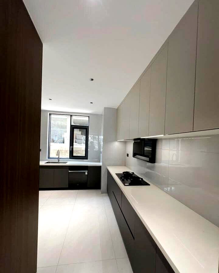 5-Ensuite Townhouse with Private Elevator & Eco Amenities - Lavington