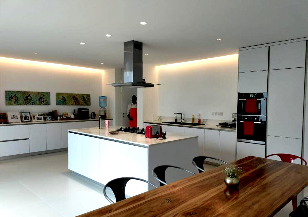 5-Bed Townhouse on Half Acre with Private Garden - Muthaiga
