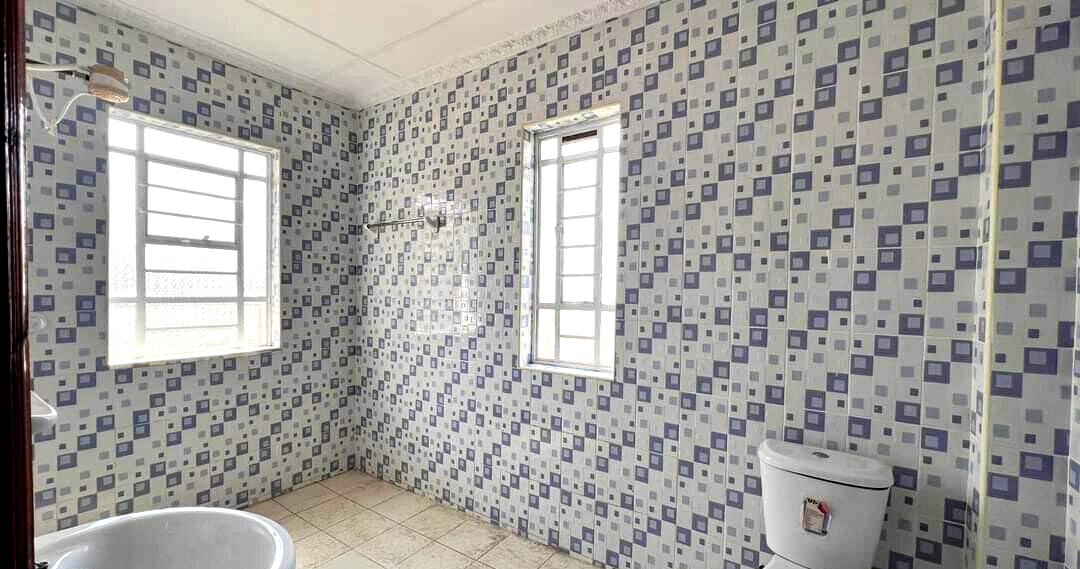 4BR Townhouse with DSQ & Fibre - 1/8 Acre, Ngong Hills View