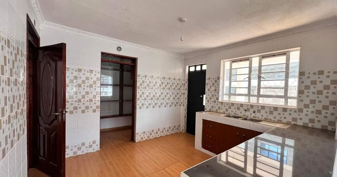4BR Townhouse with DSQ & Fibre - 1/8 Acre, Ngong Hills View