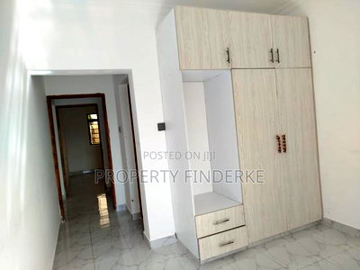 3bdrm Bungalow in Kitengela for sale - Image 9