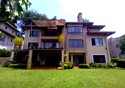 5 En-Suite Bedrooms with Fireplace & Pool Access - Kitisuru