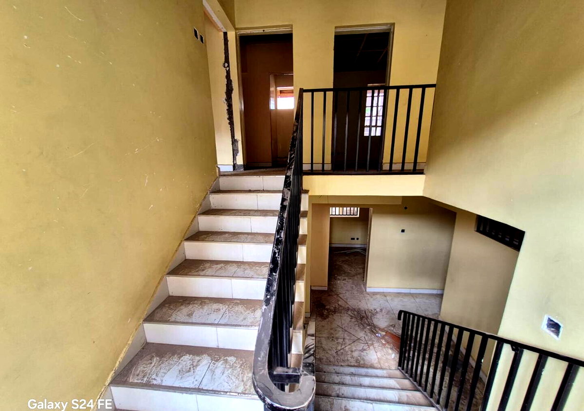 9BR Commercial House in Kilimani