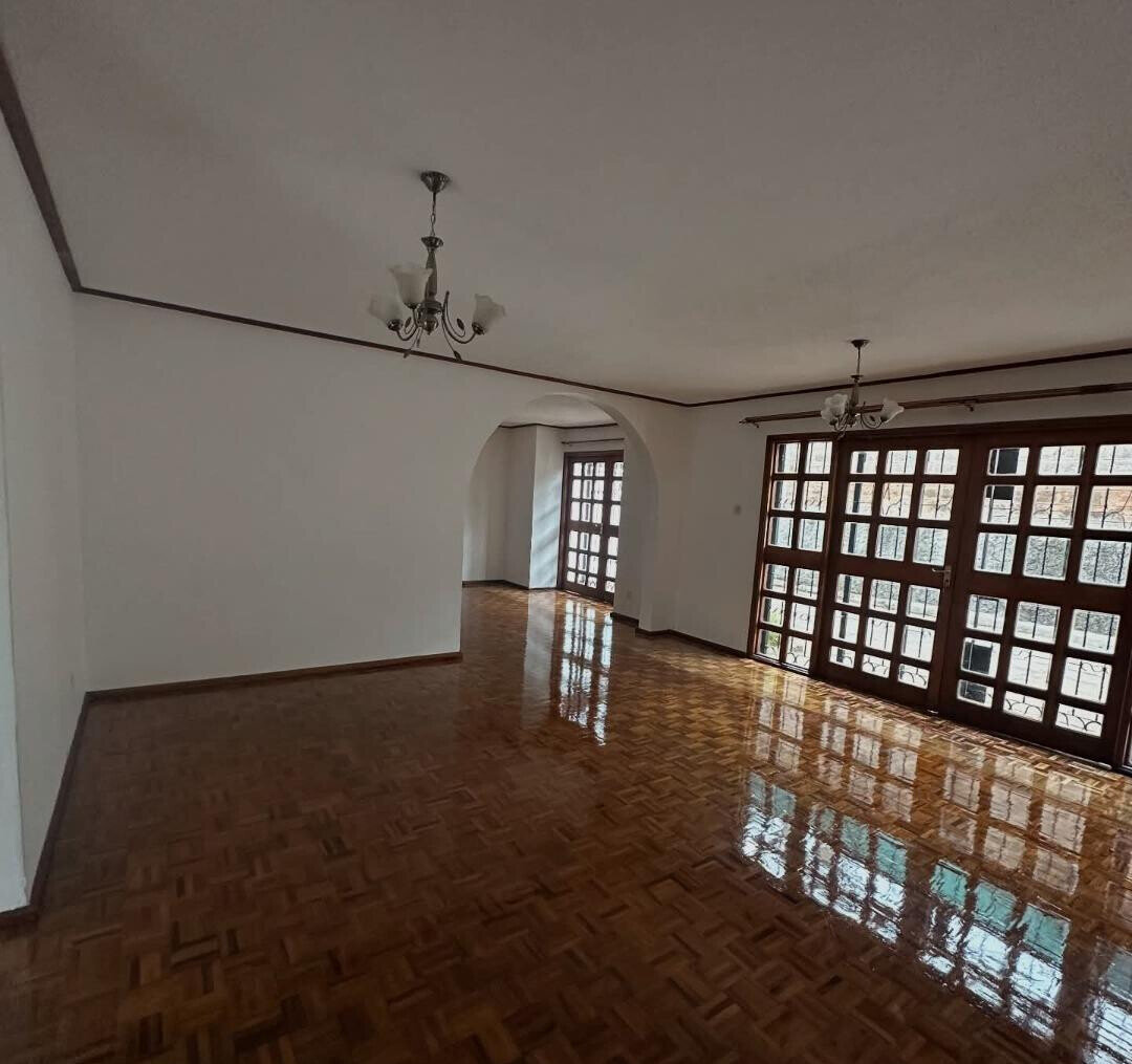 3BR Maisonette with DSQ & Private Gate - Kileleshwa