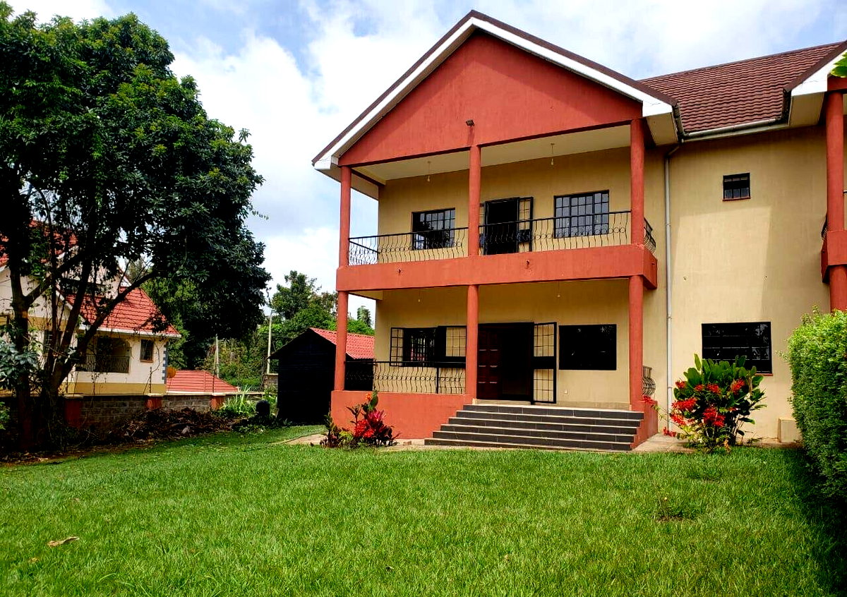 3BR Townhouse with DSQ & CCTV in Leafy Runda