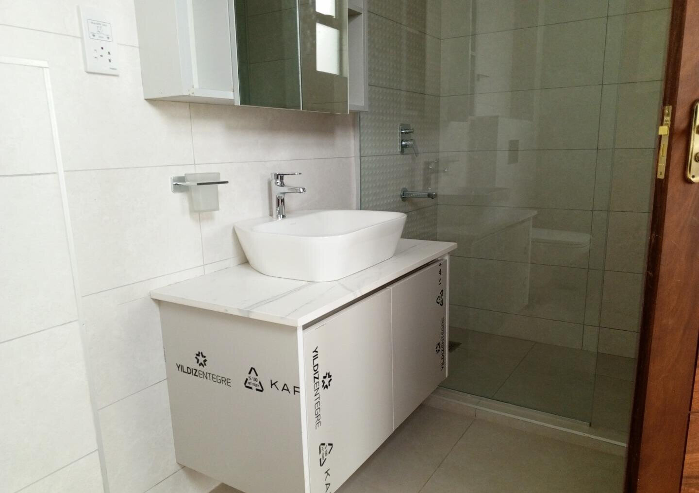 Triplex Townhouse with Sunken Lounge & Backup Generator - Lavington