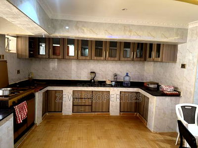 11bdrm Mansion in Runda for sale - Image 7