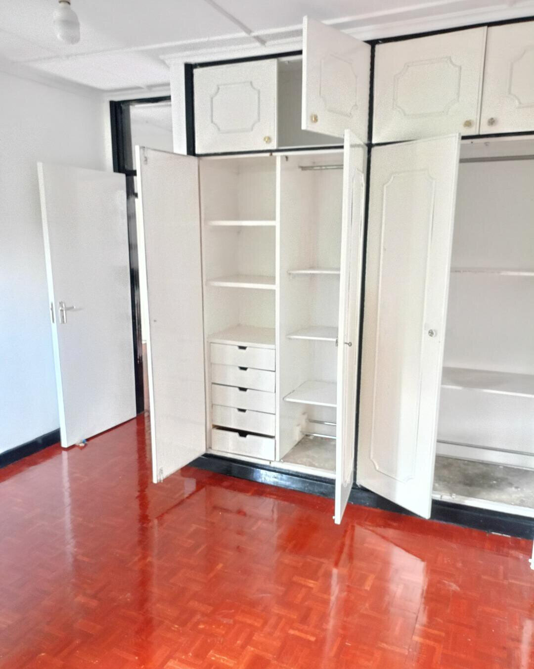Gated 4BR Home with Garden
