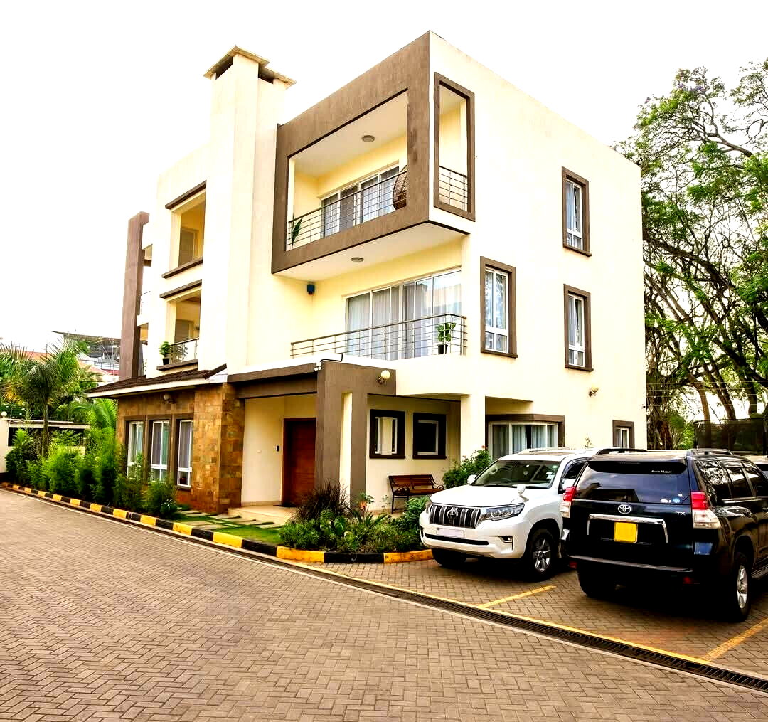Exclusive 5-Ensuite Townhouse in a 4-Unit Compound - Lavington