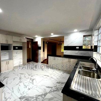 5bdrm Townhouse/Terrace in Lavington Green for sale - Image 10
