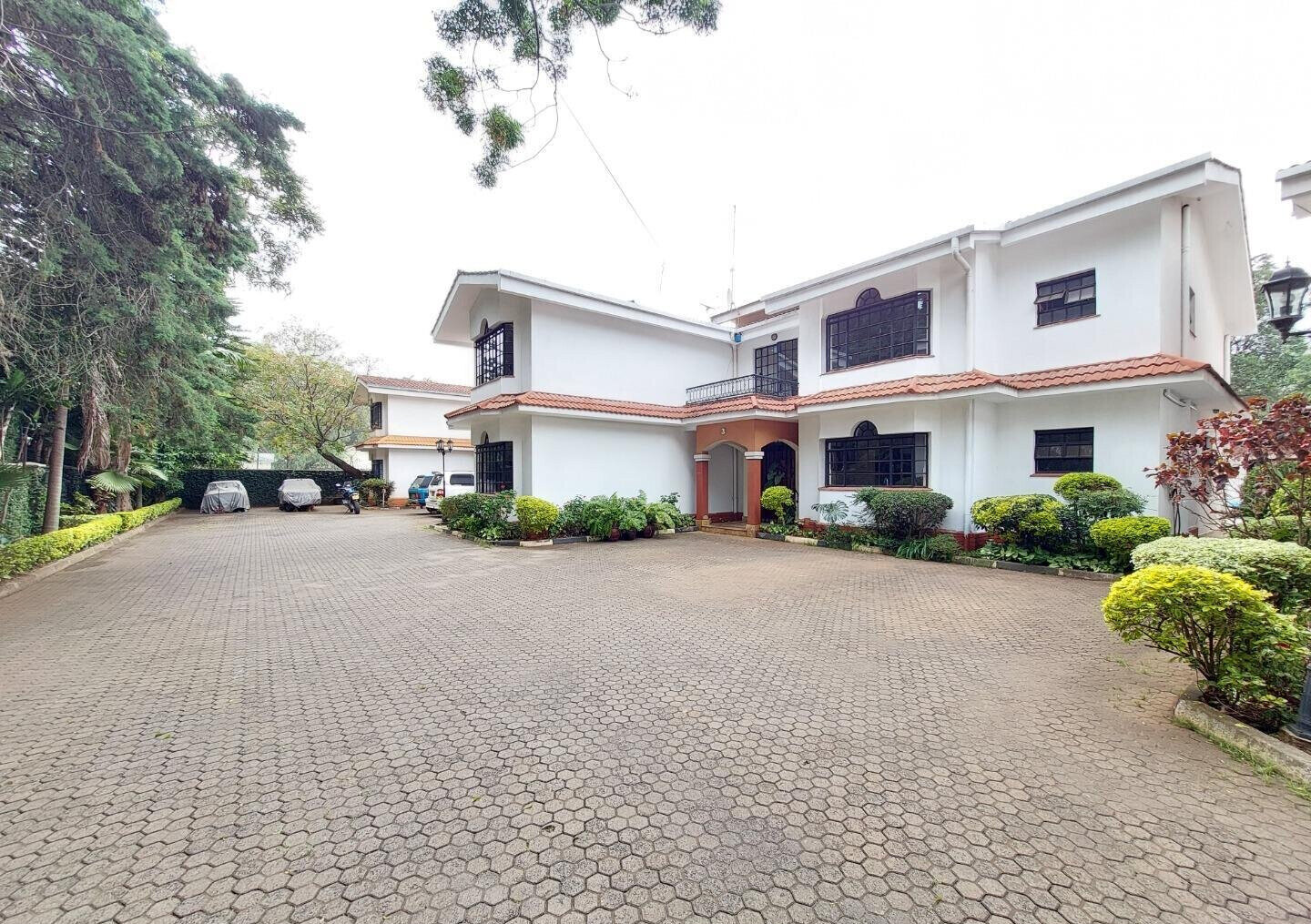 5-Bed Townhouse in 8-Unit Gated Community with Lush Greenery - Lavington