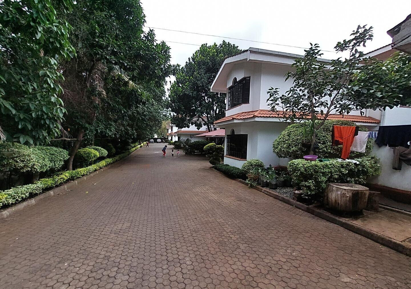 5-Bed Townhouse in 8-Unit Gated Community with Lush Greenery - Lavington