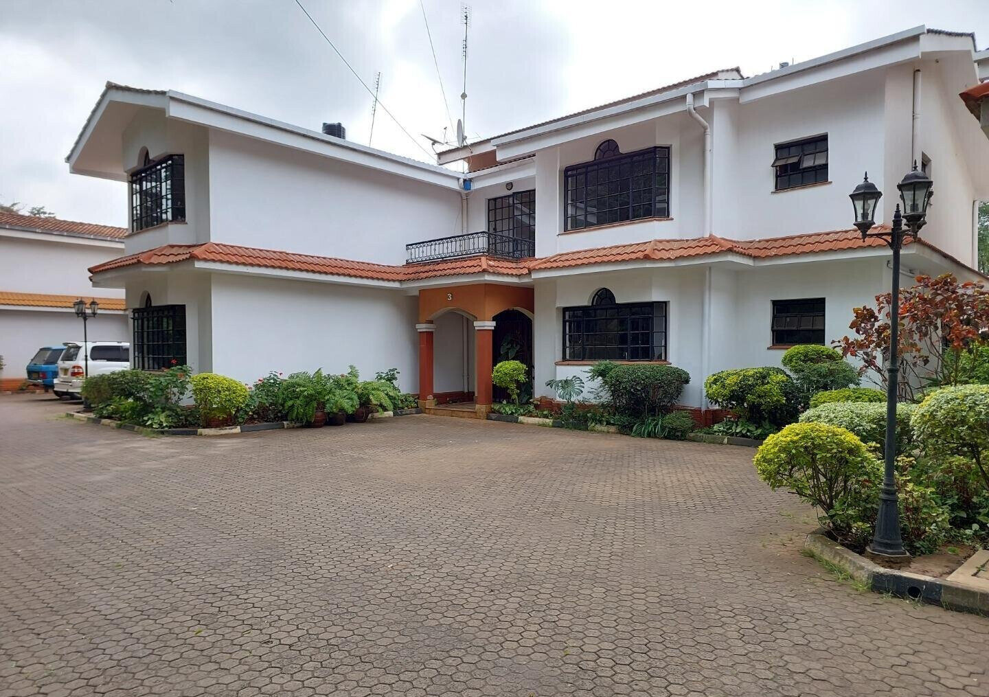 5-Bed Townhouse in 8-Unit Gated Community with Lush Greenery - Lavington