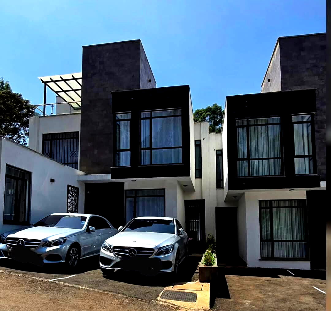 5BR Townhouse Near ISK with Clubhouse & Pool - Kitisuru