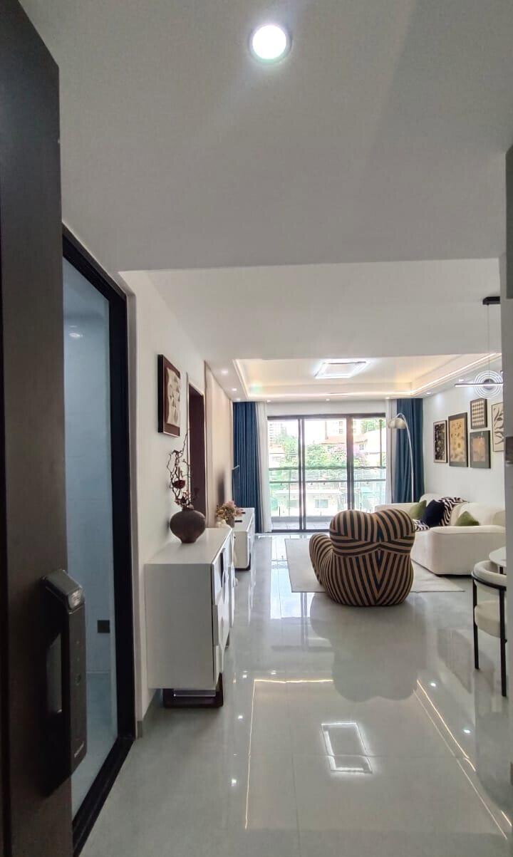 2BR Master Ensuite with City Skyline Views & Rooftop Terrace - Kilimani