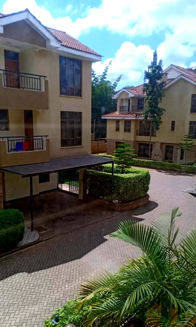 5-Ensuite Villa with Jacuzzi & Private Garden - Lavington