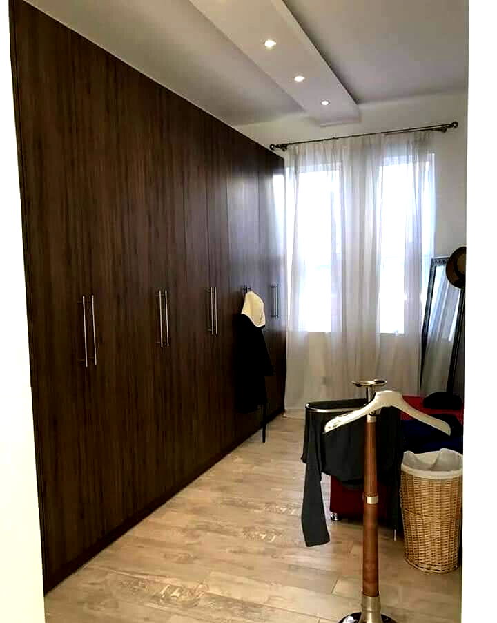 Ultra-Modern 4BR Villa with Private Pool & Income - Kyuna