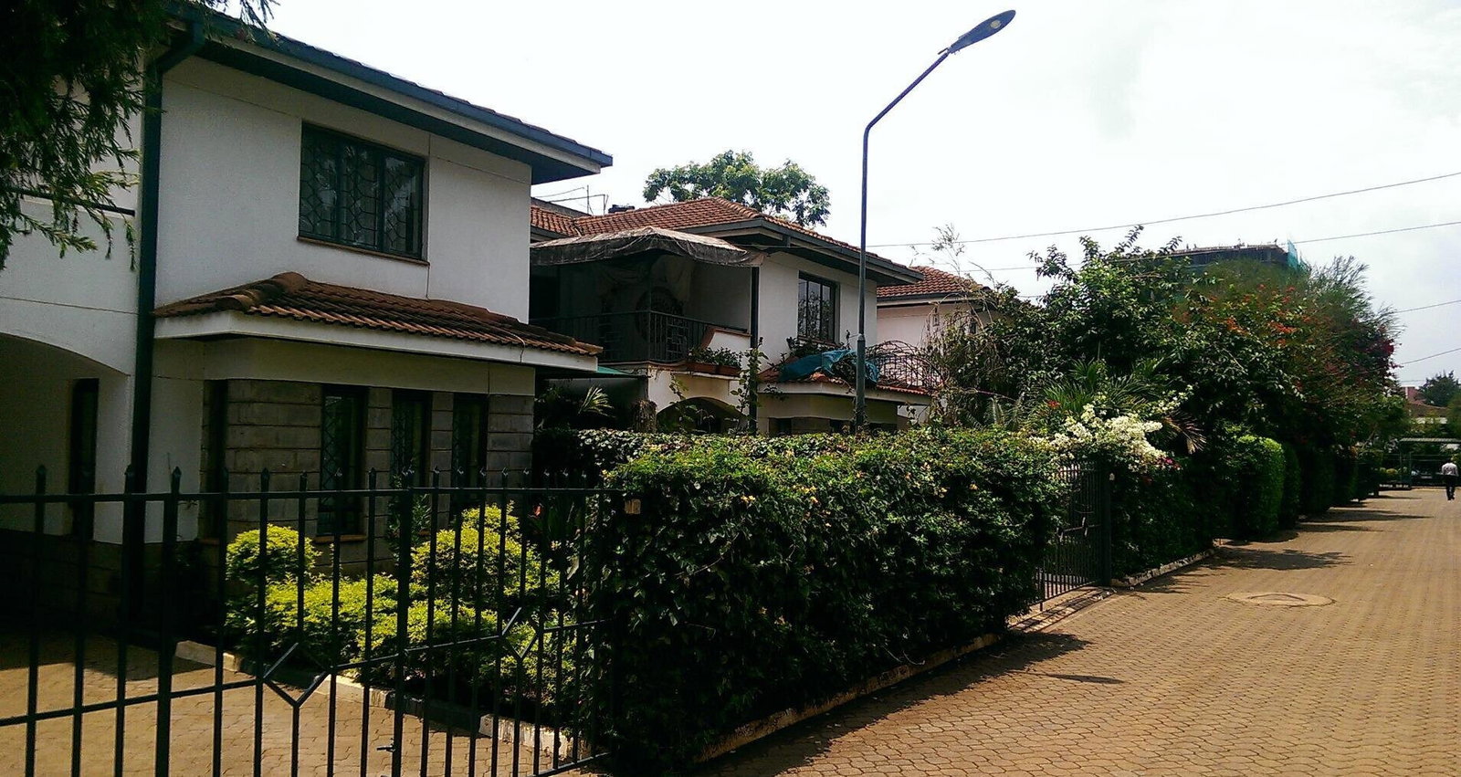 4-Ensuite Townhouse with DSQ & Garden - Westlands