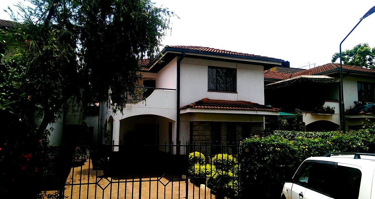 4-Ensuite Townhouse with DSQ & Garden - Westlands