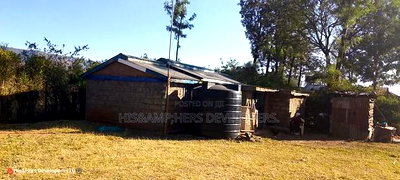 3 Bedrooms Built on 2 Acres in Lower - Image 1
