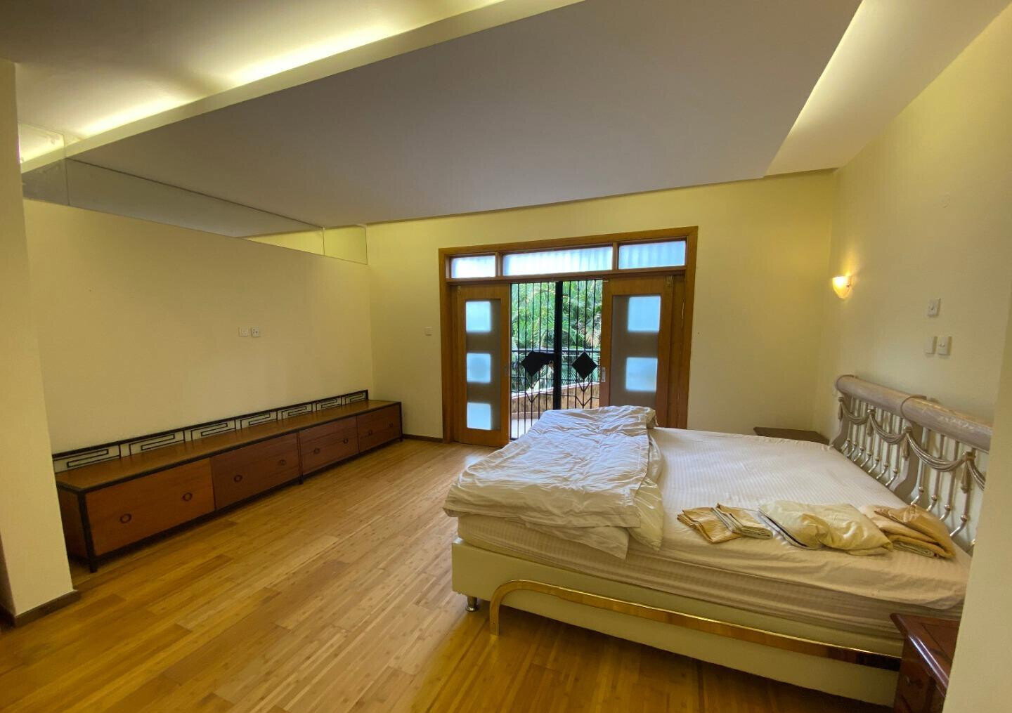 5BR All-Ensuite Townhouse with Steam & Sauna - Kyuna, Spring Valley