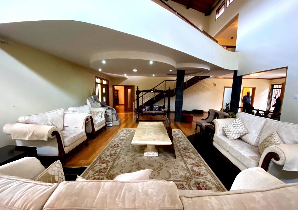 5BR All-Ensuite Townhouse with Steam & Sauna - Kyuna, Spring Valley