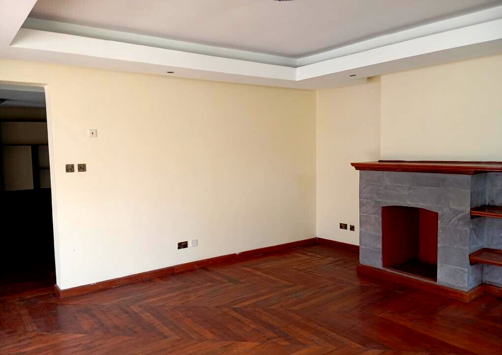 5-Ensuite Townhouse with Rooftop Terrace & City Views - Lavington