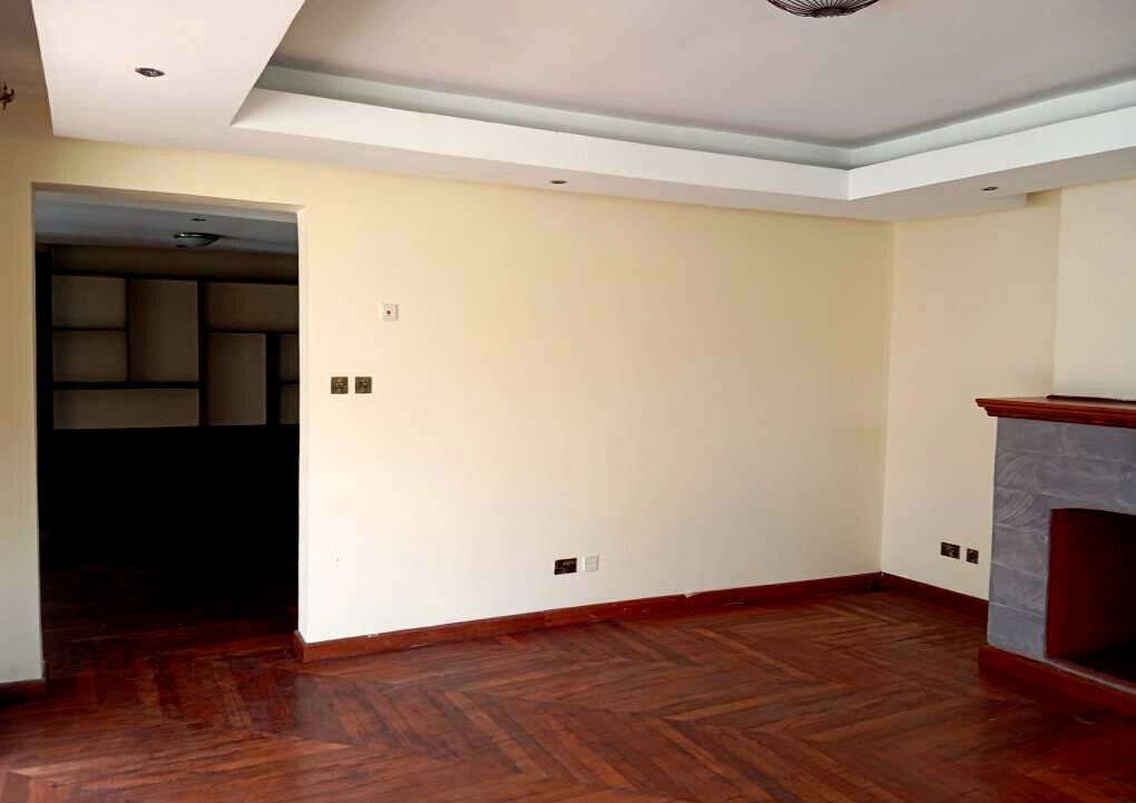 5-Ensuite Townhouse with Rooftop Terrace & City Views - Lavington