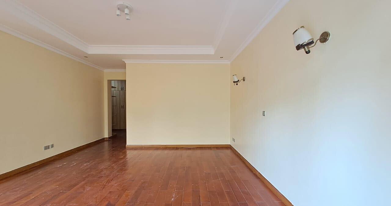 5BR Townhouse with Garden at KSh 350K