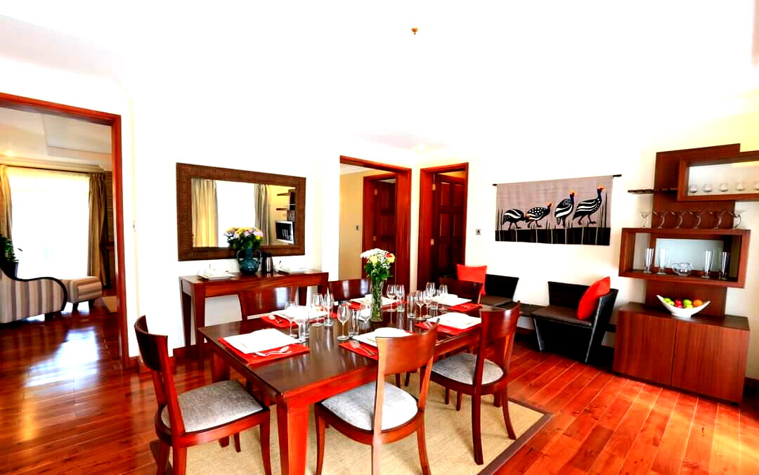 4-Ensuite Townhouse with Study & Private Terraces – Karen