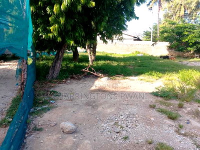 For Sale:0.75 Acres Within a 150metre Radius of Shelly Beach - Image 7