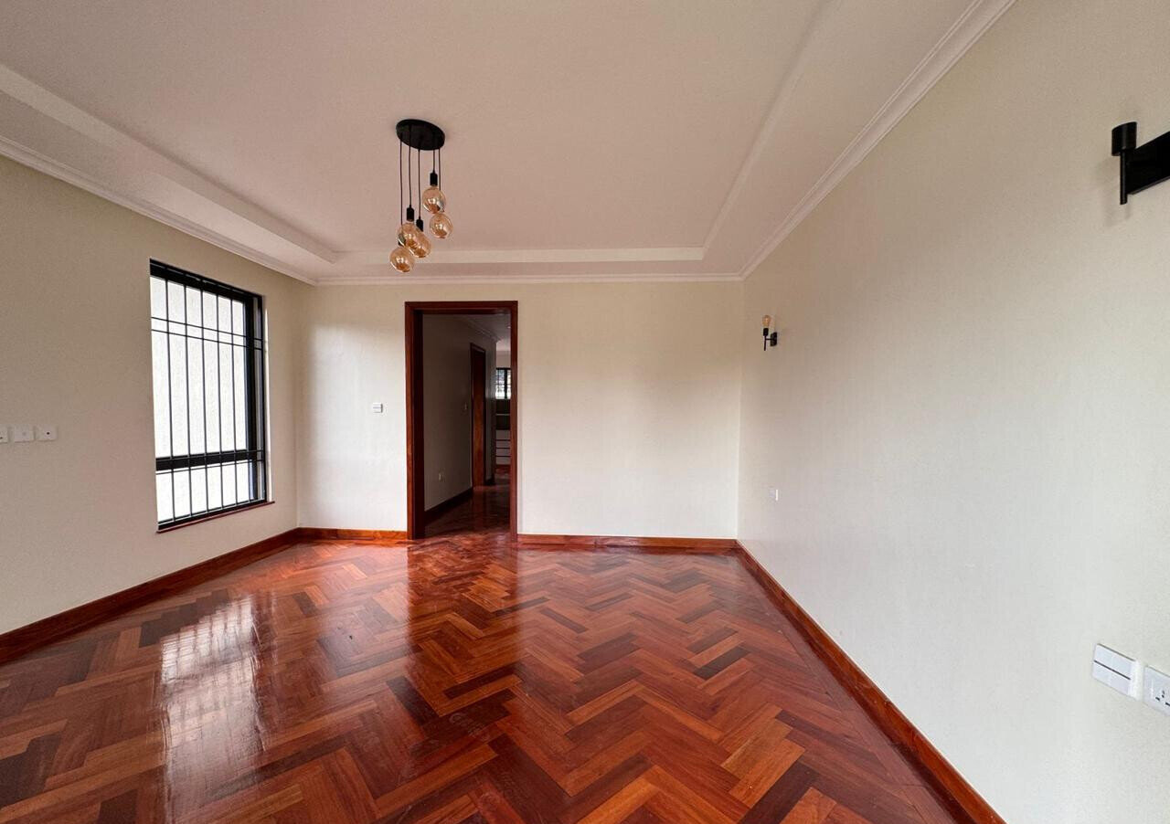 5BR Villa with Garden at KSh 580K