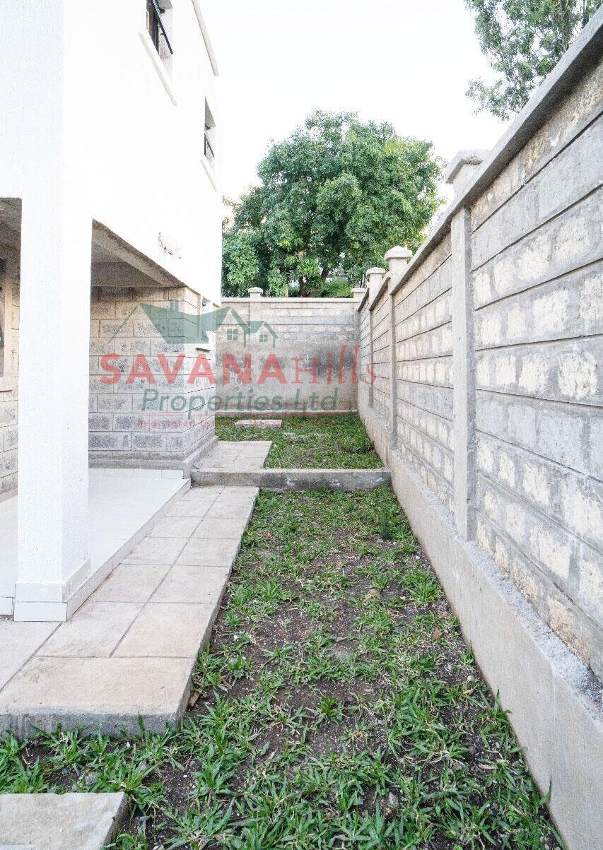 4BR All En-Suite Maisonette on 1/8 Acre with Title - Matasia, Kiserian