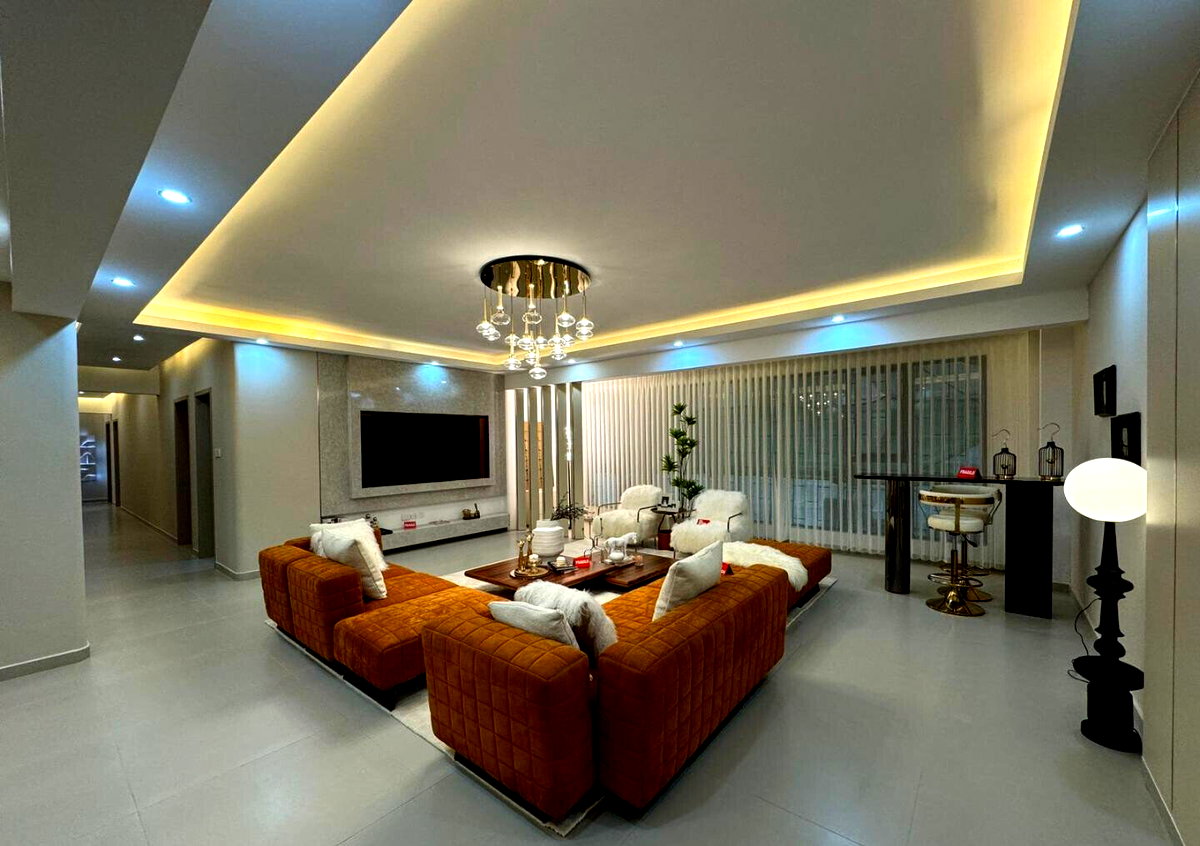 5BR All-Ensuite Penthouse with Heated Pool & Cinema - Kilimani