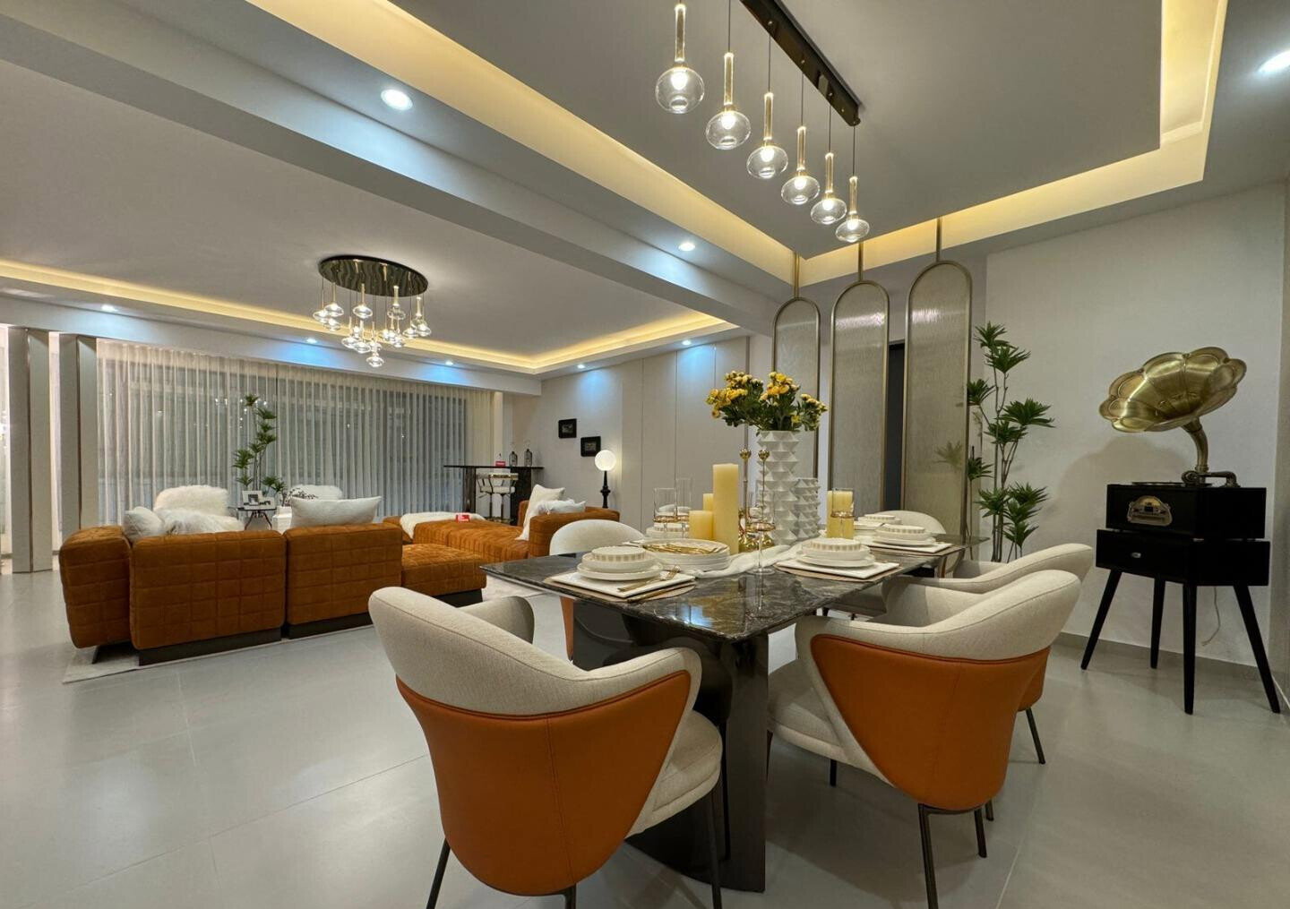 5BR All-Ensuite Penthouse with Heated Pool & Cinema - Kilimani