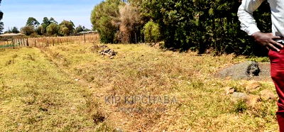 1/4 Plot for Sale in Eldoret Annex Shopping Centre - Image 3