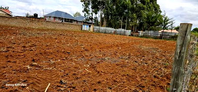 Commercial 1/2 Acre Plot for Sale in Kimumu Eldoret - Image 3