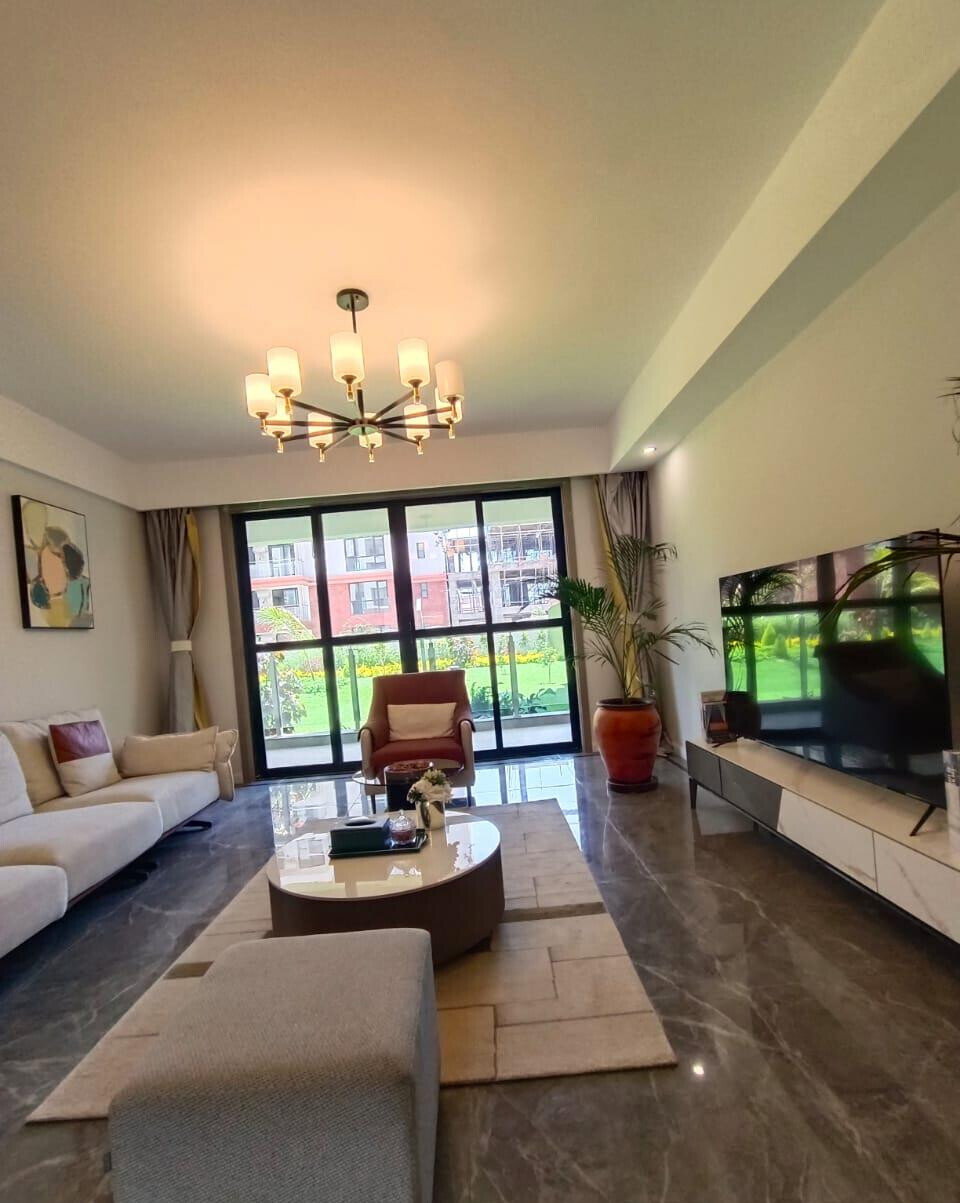 3BR with Two Balconies & Park Views - Syokimau